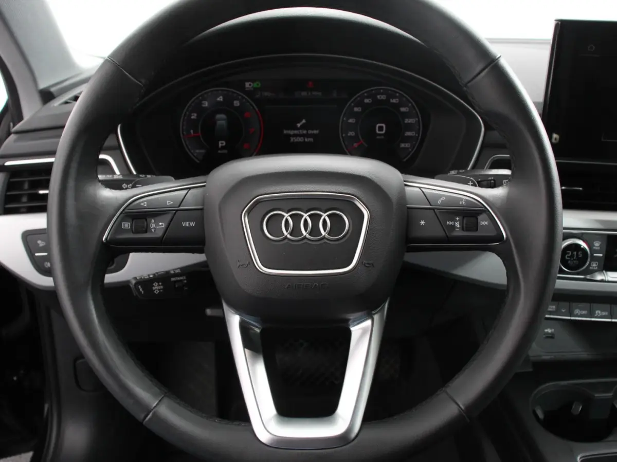 40 TFSI 205pk Automaat S Line Plus Navigatie Climate Control Cruise control Lichtmetalen velgen Stoelverwarming Parkeersensoren Elektrische achterklep