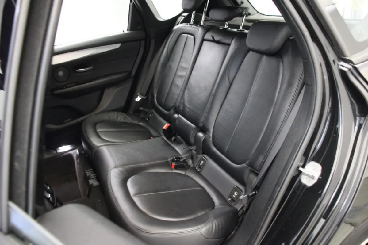 218i High Executive Automaat - Leer, Stoelverw. Navi, Clima, Harman/Kardon