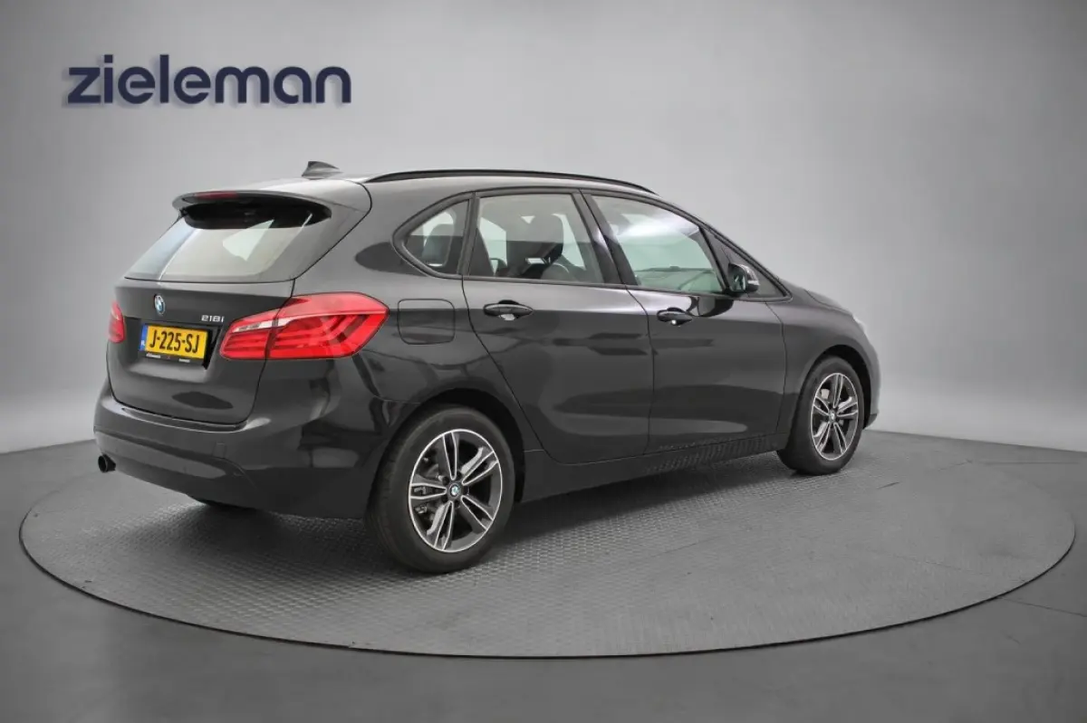 218i High Executive Automaat - Leer, Stoelverw. Navi, Clima, Harman/Kardon