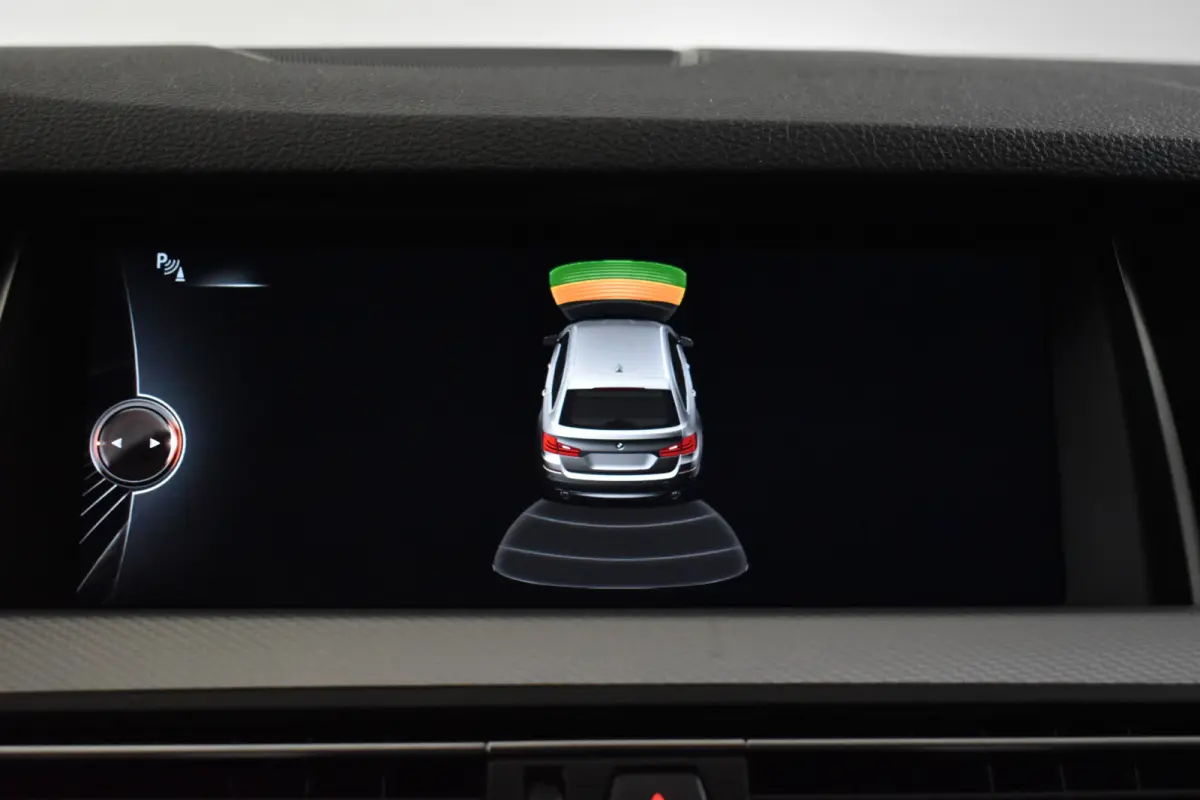 520IA M-SPORT EXECUTIVE NAVI/LED/PDC/M-PAKKET
