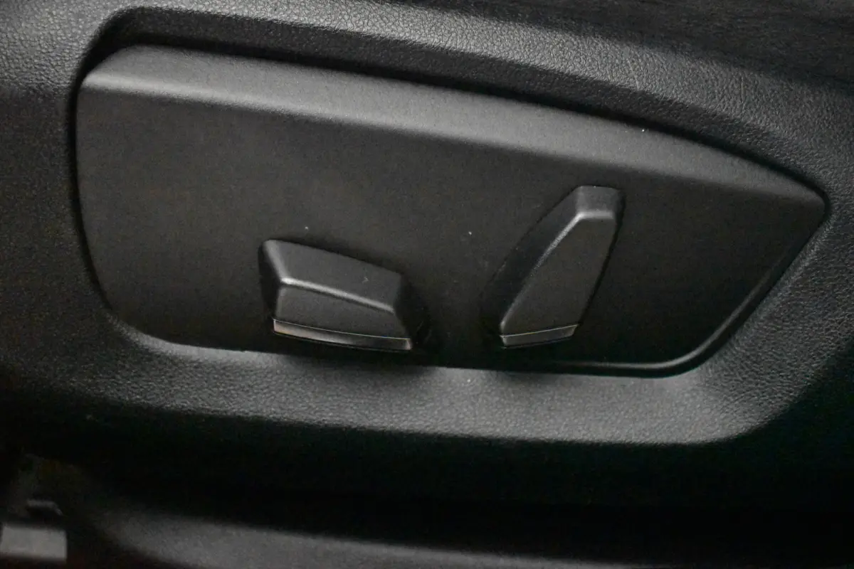 520IA M-SPORT EXECUTIVE NAVI/LED/PDC/M-PAKKET