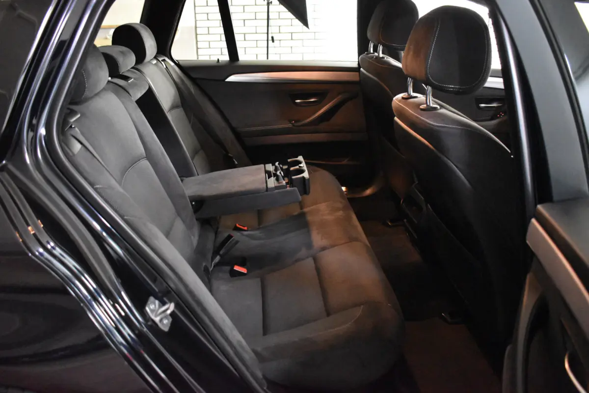 520IA M-SPORT EXECUTIVE NAVI/LED/PDC/M-PAKKET