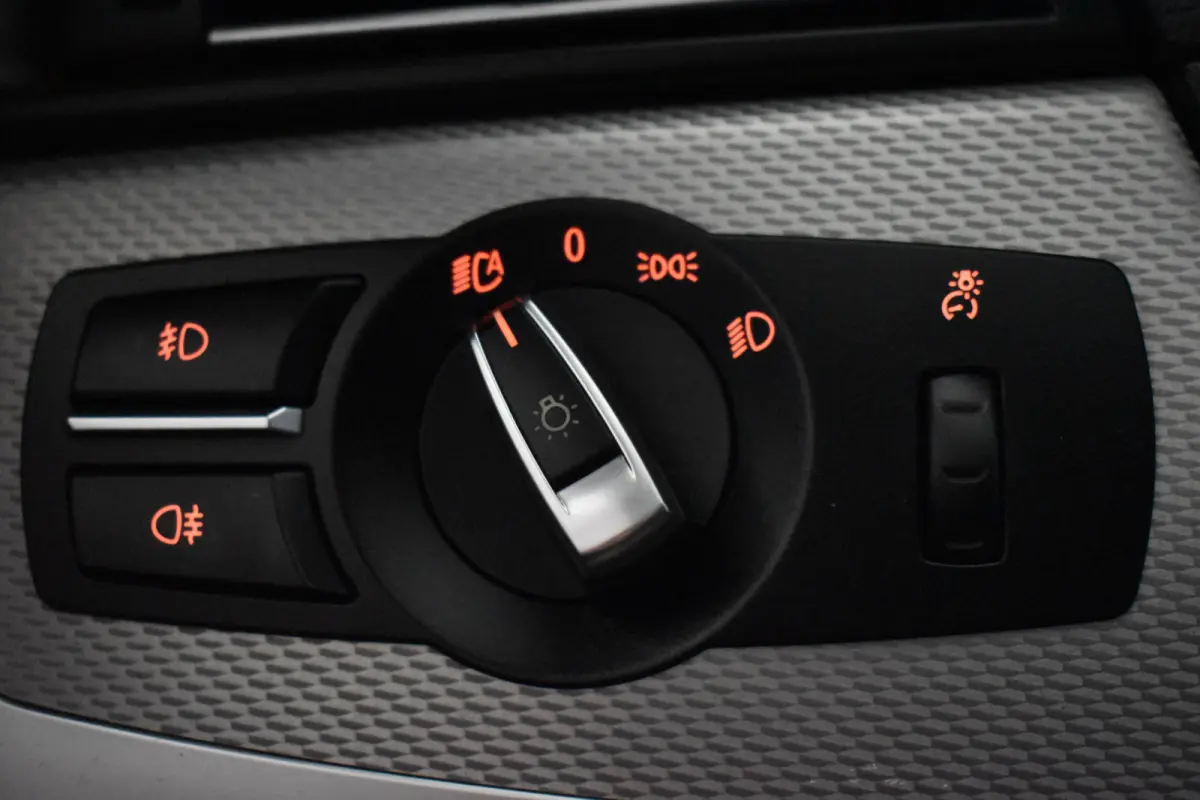 520IA M-SPORT EXECUTIVE NAVI/LED/PDC/M-PAKKET