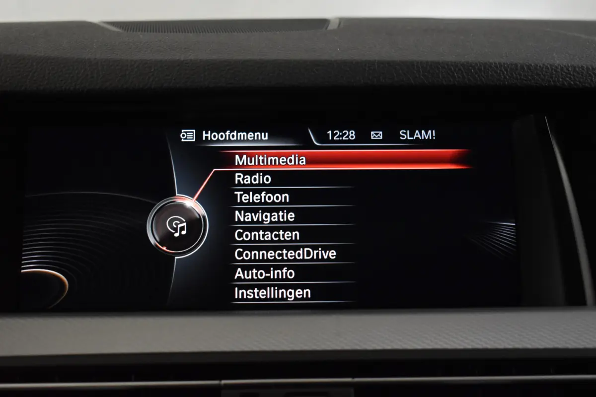 520IA M-SPORT EXECUTIVE NAVI/LED/PDC/M-PAKKET