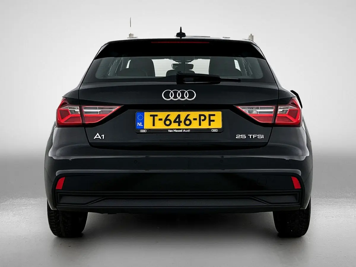 25 TFSI Pro Line 95 PK | Automaat | Camera | Parkeersensoren | Airco | Lichtmetalen velgen |