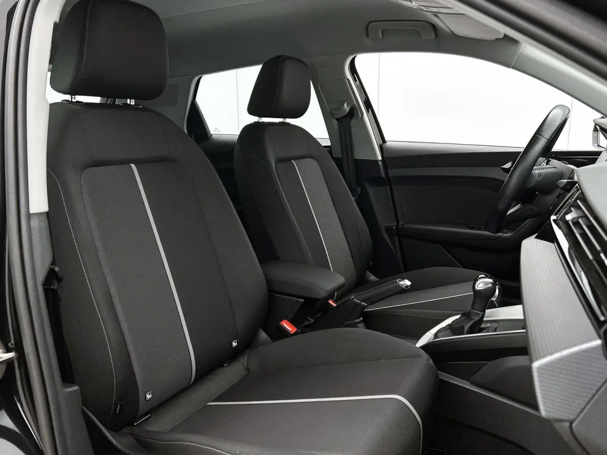 25 TFSI Pro Line 95 PK | Automaat | Camera | Parkeersensoren | Airco | Lichtmetalen velgen |