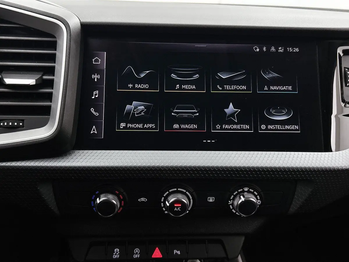 25 TFSI Pro Line 95 PK | Automaat | Camera | Parkeersensoren | Airco | Lichtmetalen velgen |