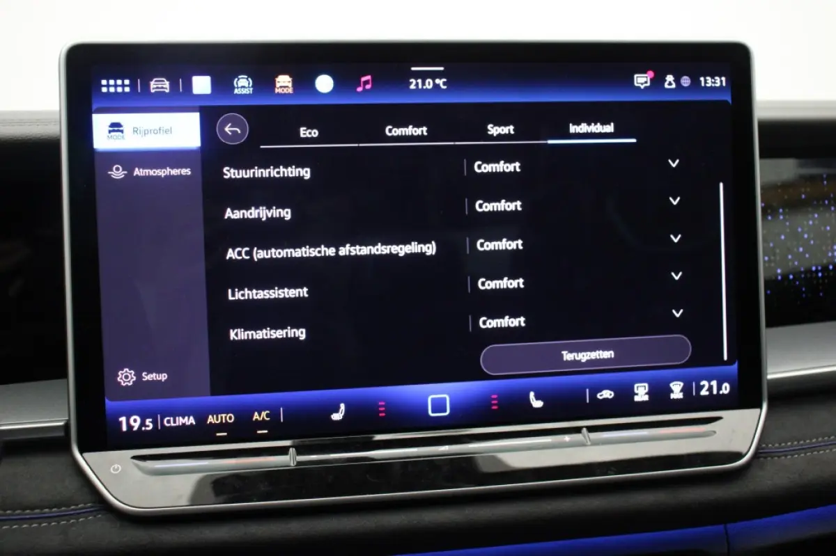 1.5 eTSI R-Line Edition 7 Persoons Automaat - NL Auto origineel