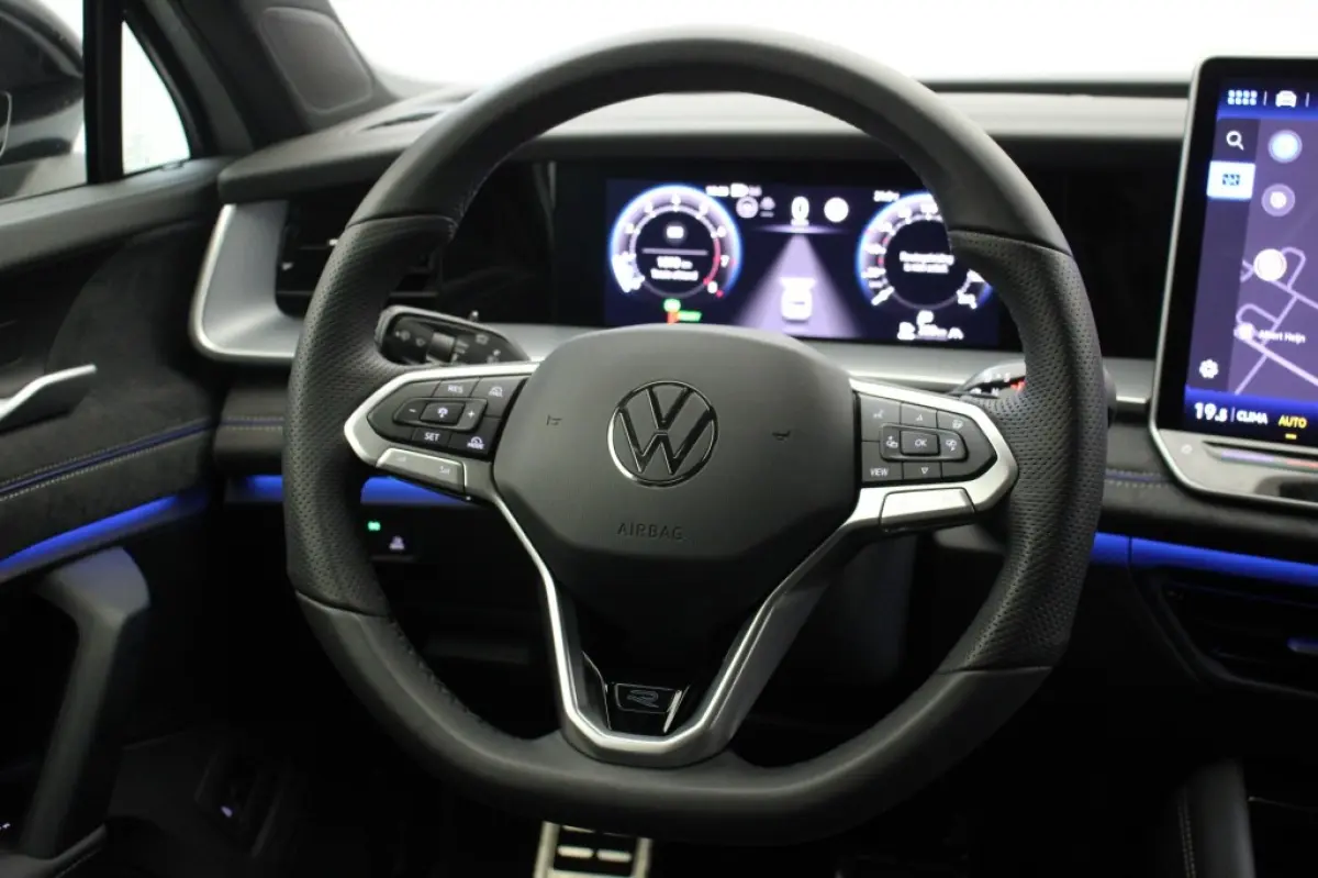 1.5 eTSI R-Line Edition 7 Persoons Automaat - NL Auto origineel