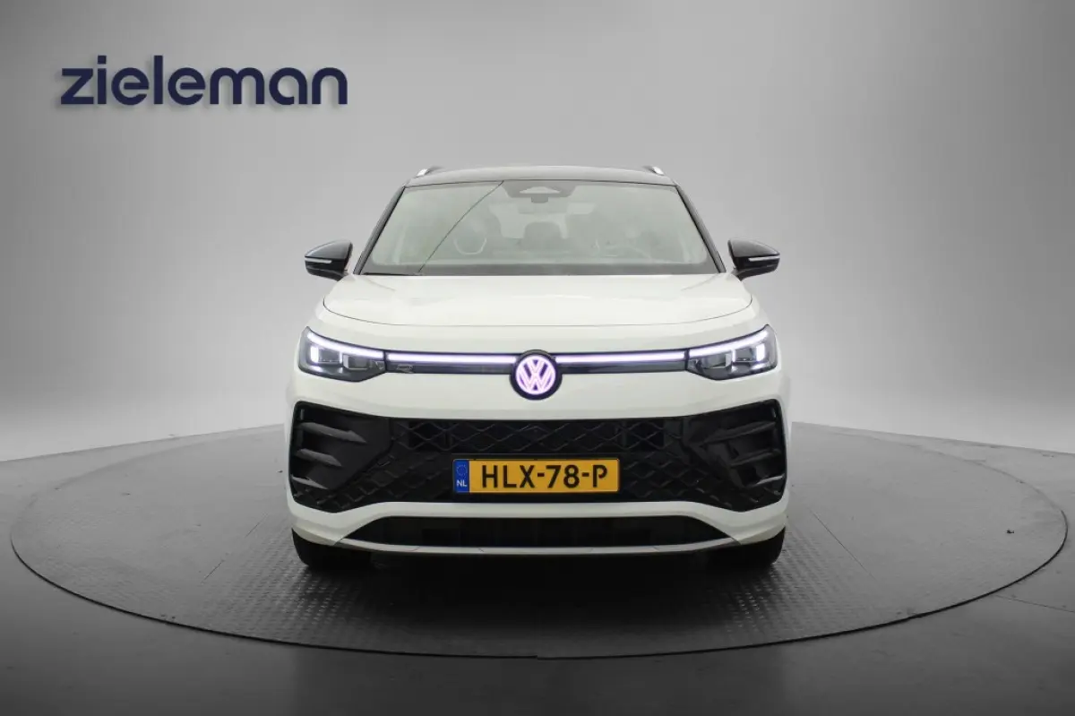 1.5 eTSI R-Line Edition 7 Persoons Automaat - NL Auto origineel