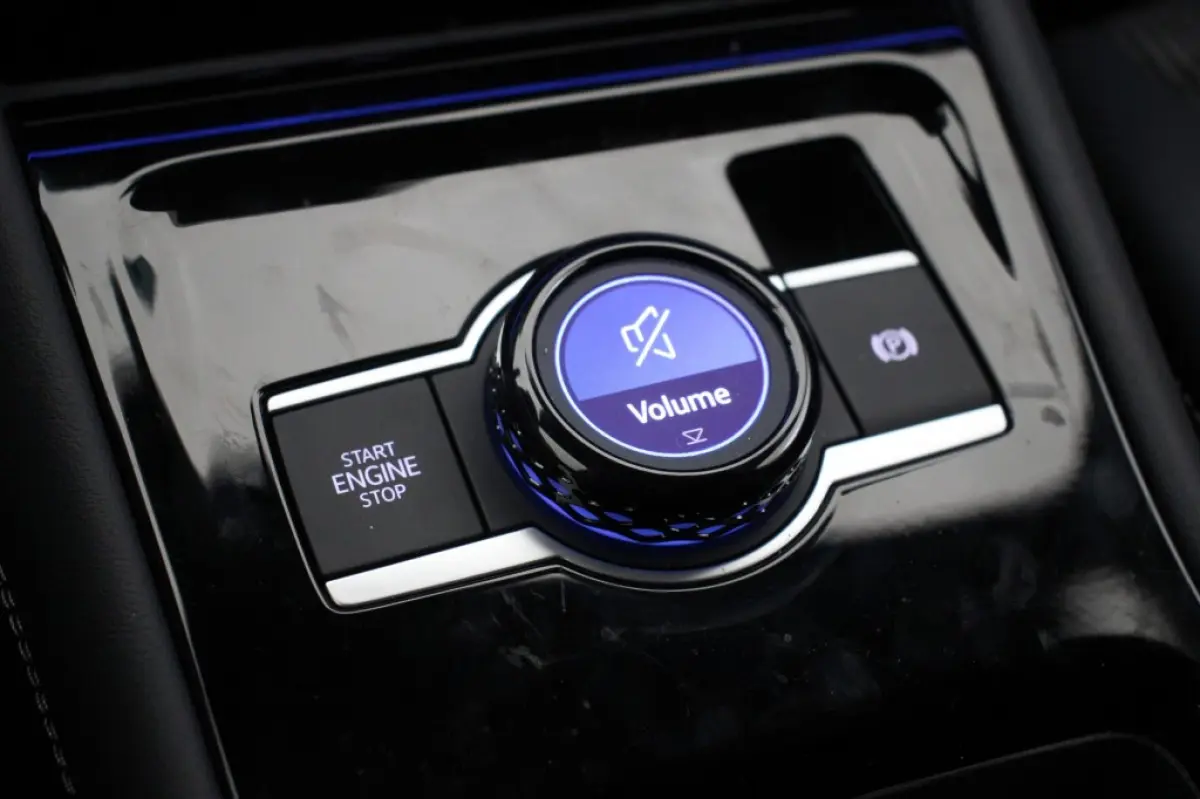 1.5 eTSI R-Line Edition 7 Persoons Automaat - NL Auto origineel