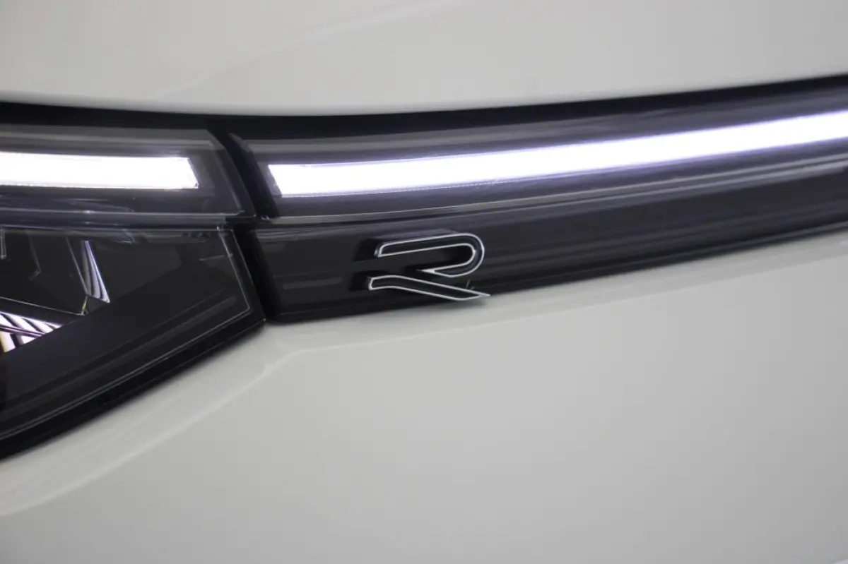 1.5 eTSI R-Line Edition 7 Persoons Automaat - NL Auto origineel