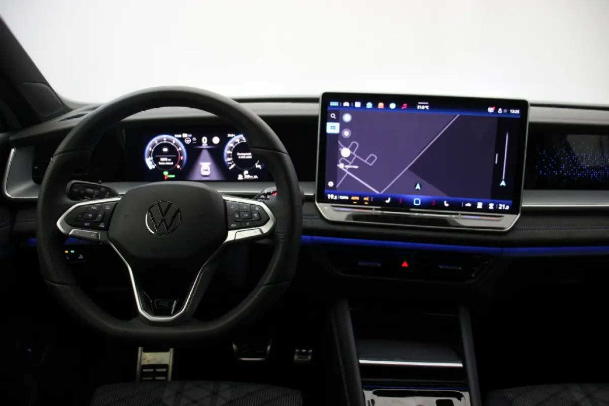 1.5 eTSI R-Line Edition 7 Persoons Automaat - NL Auto origineel