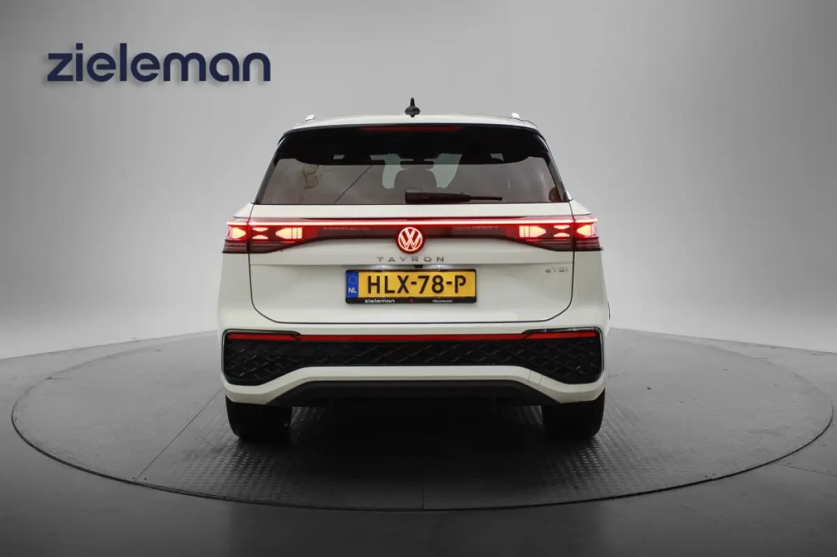 1.5 eTSI R-Line Edition 7 Persoons Automaat - NL Auto origineel