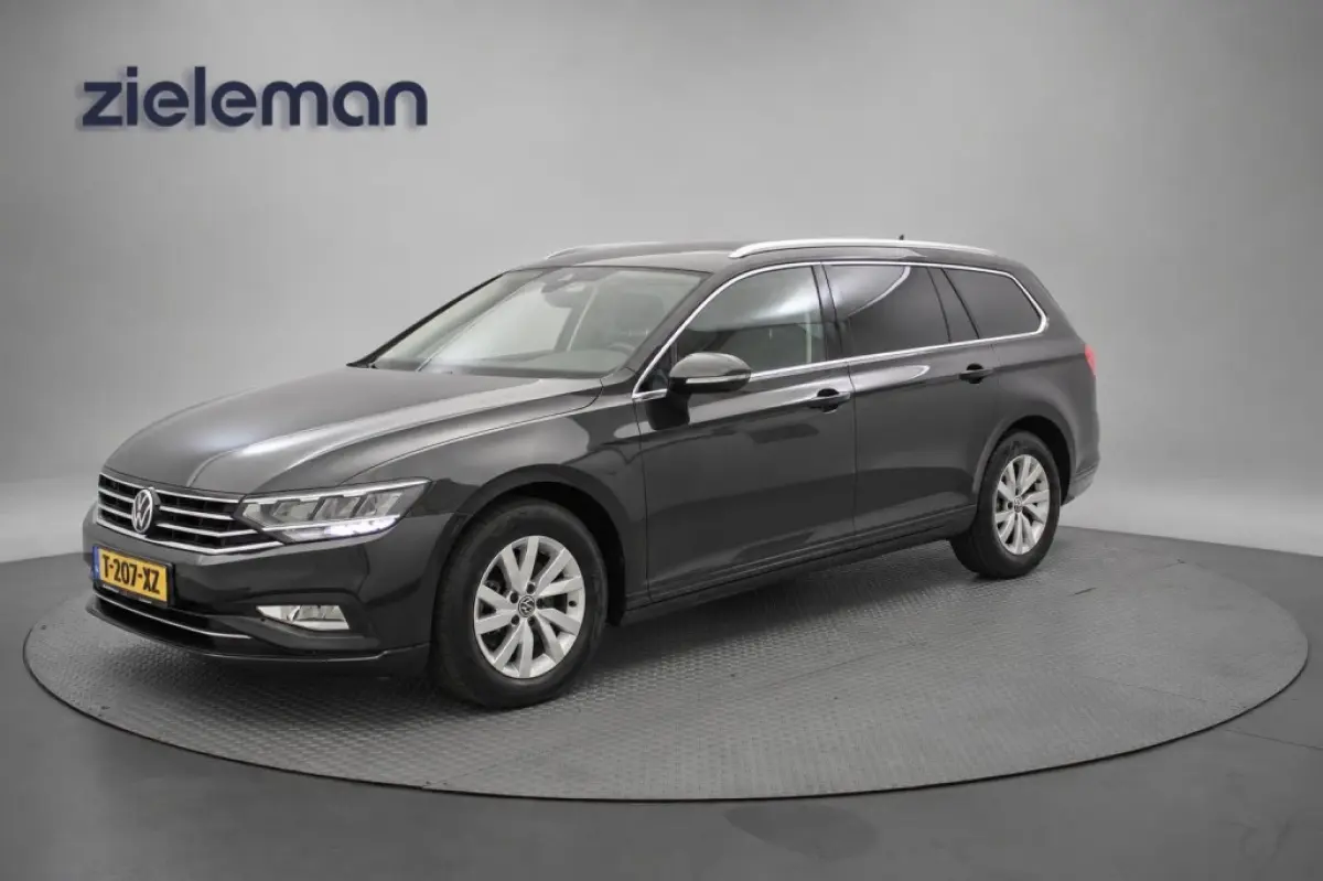 2.0 TDI Business Automaat - Digitaal Cockpit, Carplay, Camera, Adapt. Cruise