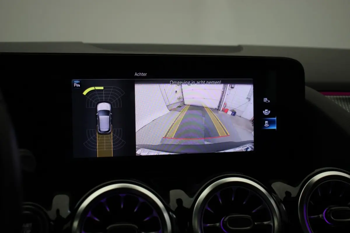 250 Business Solution Luxury 67 kWh - Navi, Camera, Adapt. Cruise, Stoelverw. SOH 95,85%