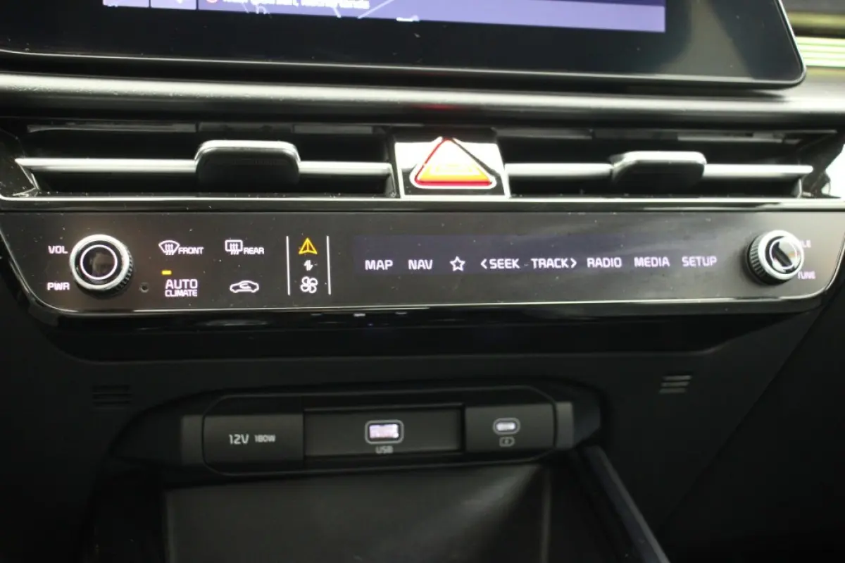 1.6 GDi Hybrid DynamicLine - Digitaal Cockpit, Carplay, Camera, Half Leer, Stoelverw.Trekhaak