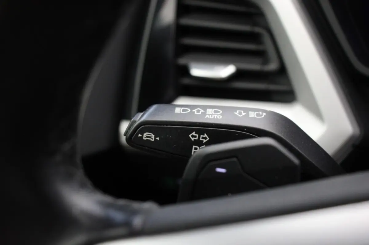 35 Launch edition 55 kWh - Digitaal Cockpit, Carplay, Camera, Stoelverw. SOH 90,49%