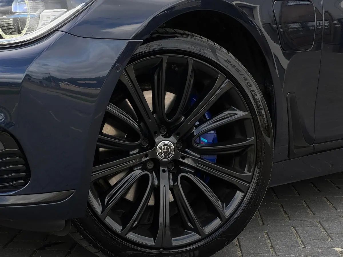740e iPerformance High Executive LEDER|CLIMATE|ORG NL