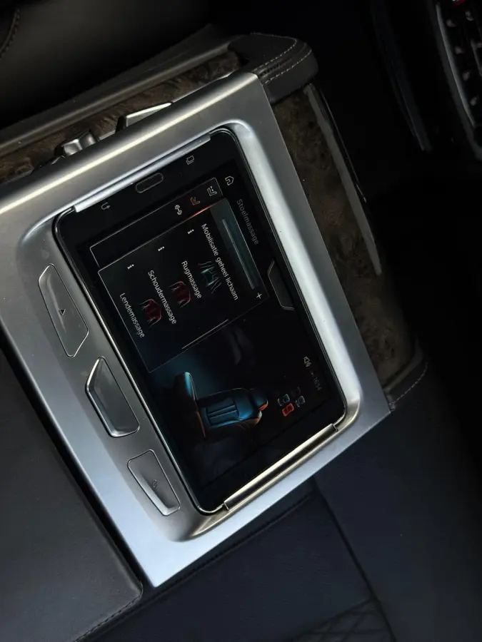 740e iPerformance High Executive LEDER|CLIMATE|ORG NL