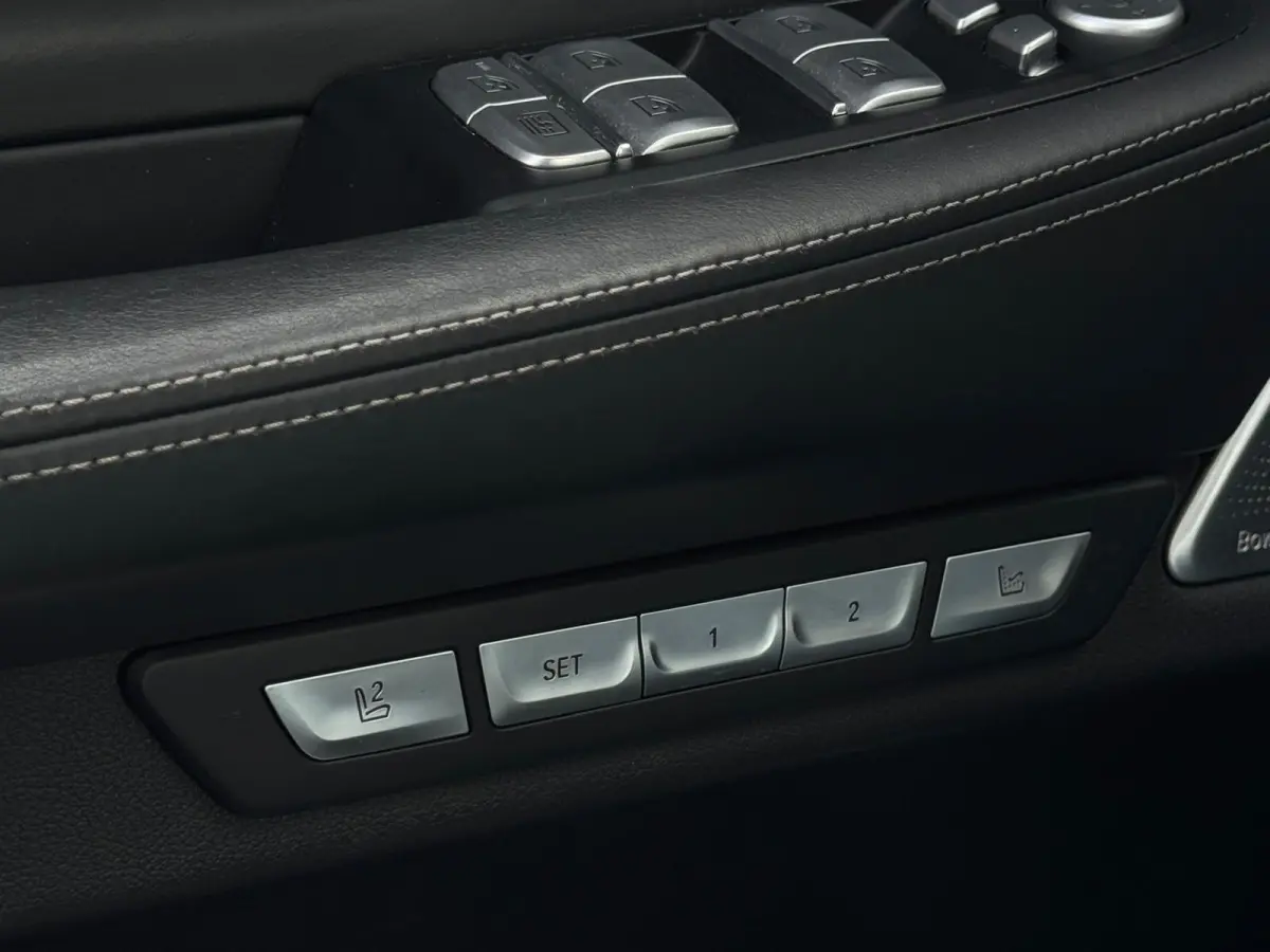 740e iPerformance High Executive LEDER|CLIMATE|ORG NL