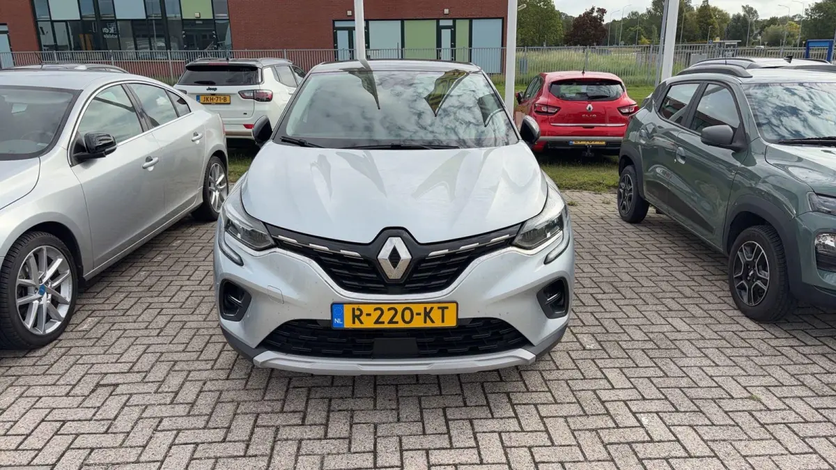 E-Tech Plug-in Hybrid 160 Intens | Navigatie | Parkeercamera | Trekhaak |