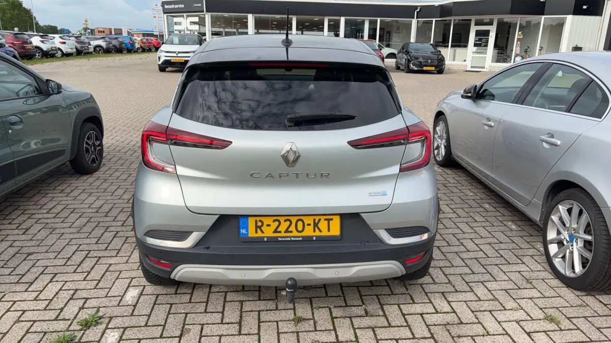 E-Tech Plug-in Hybrid 160 Intens | Navigatie | Parkeercamera | Trekhaak |