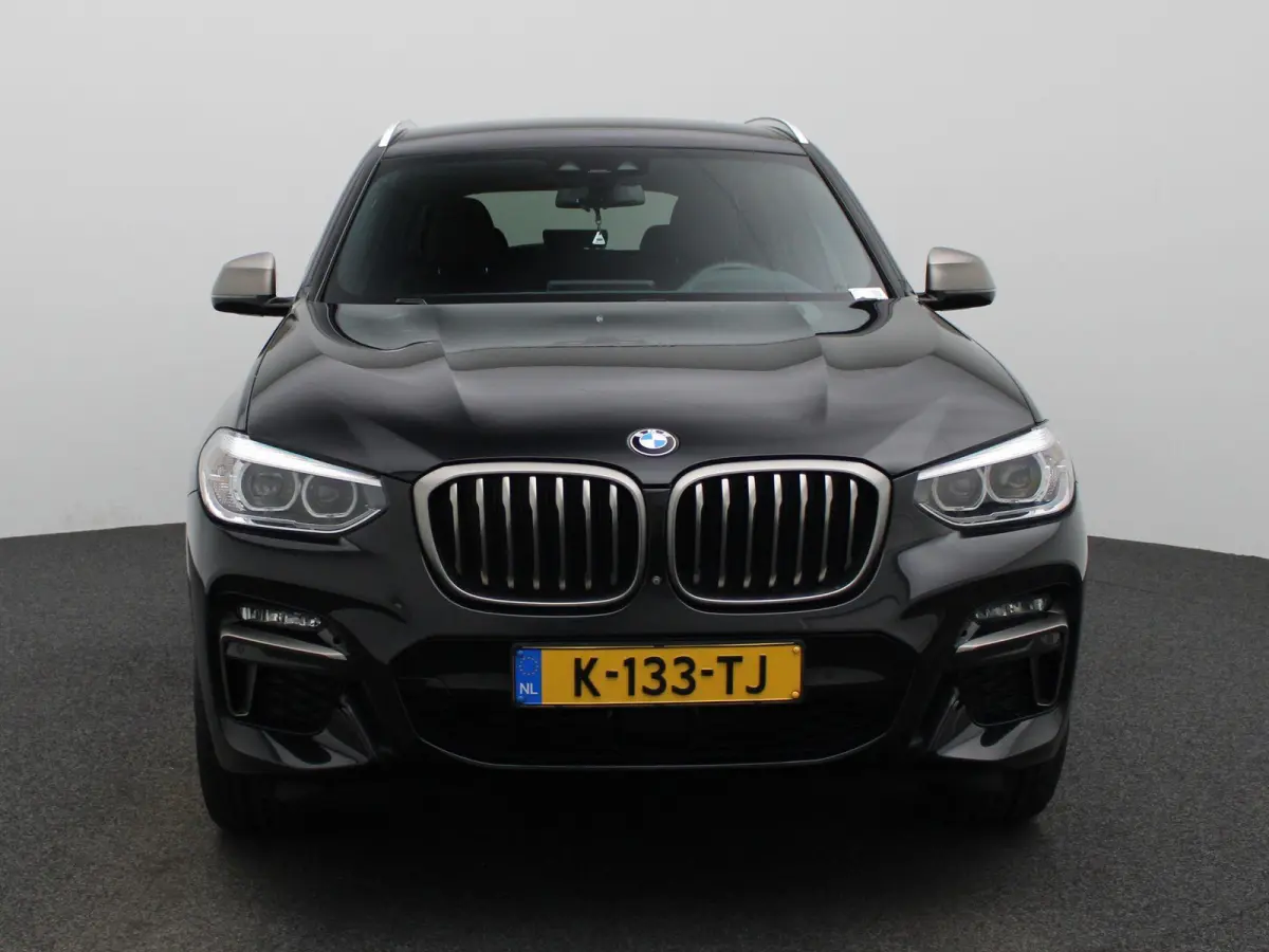 M40i xDrive Launch Edition High Executive