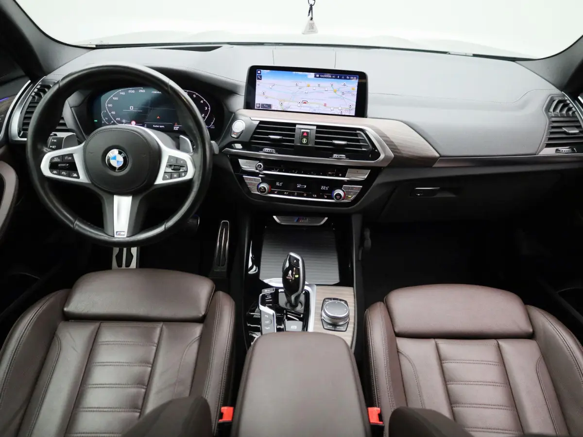 M40i xDrive Launch Edition High Executive