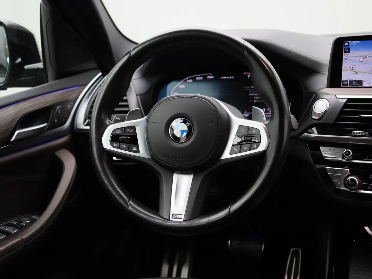 M40i xDrive Launch Edition High Executive