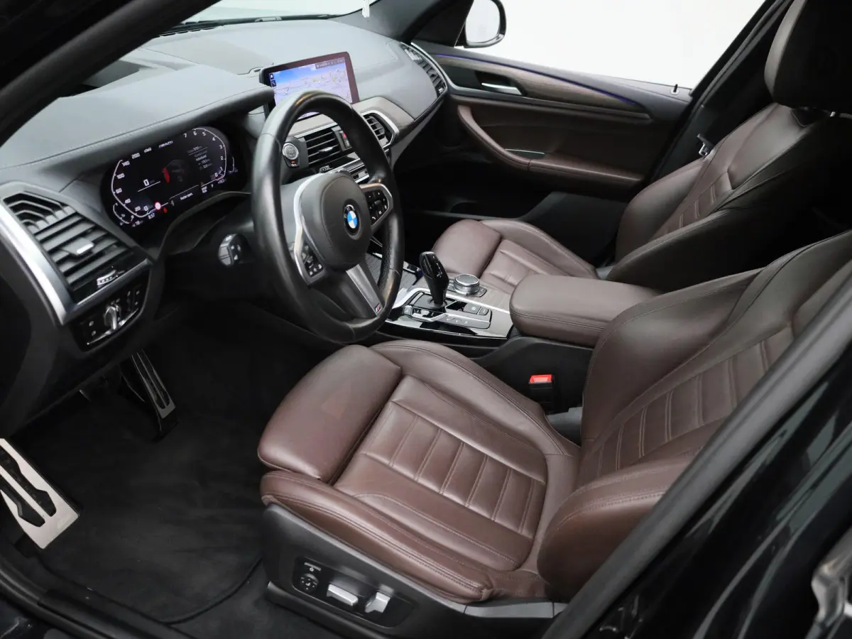 M40i xDrive Launch Edition High Executive