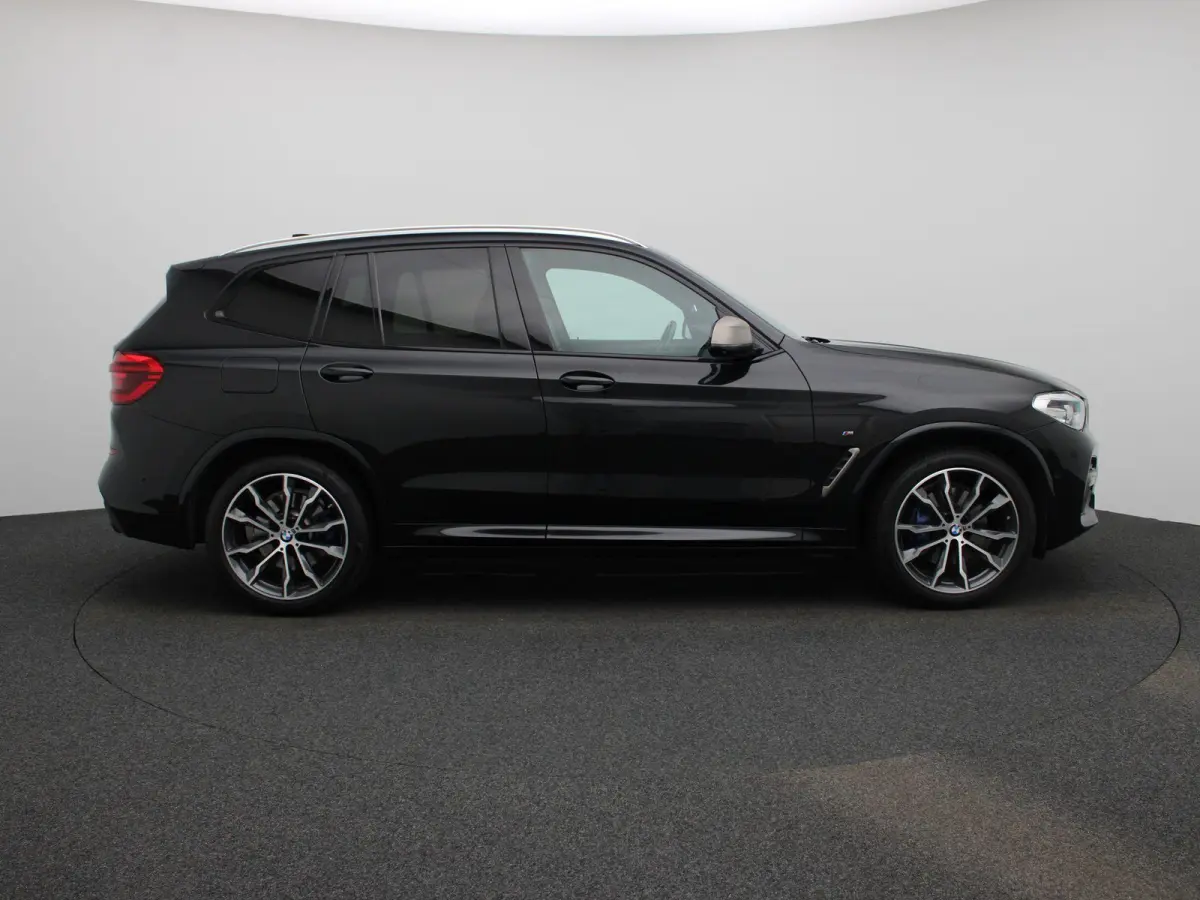M40i xDrive Launch Edition High Executive