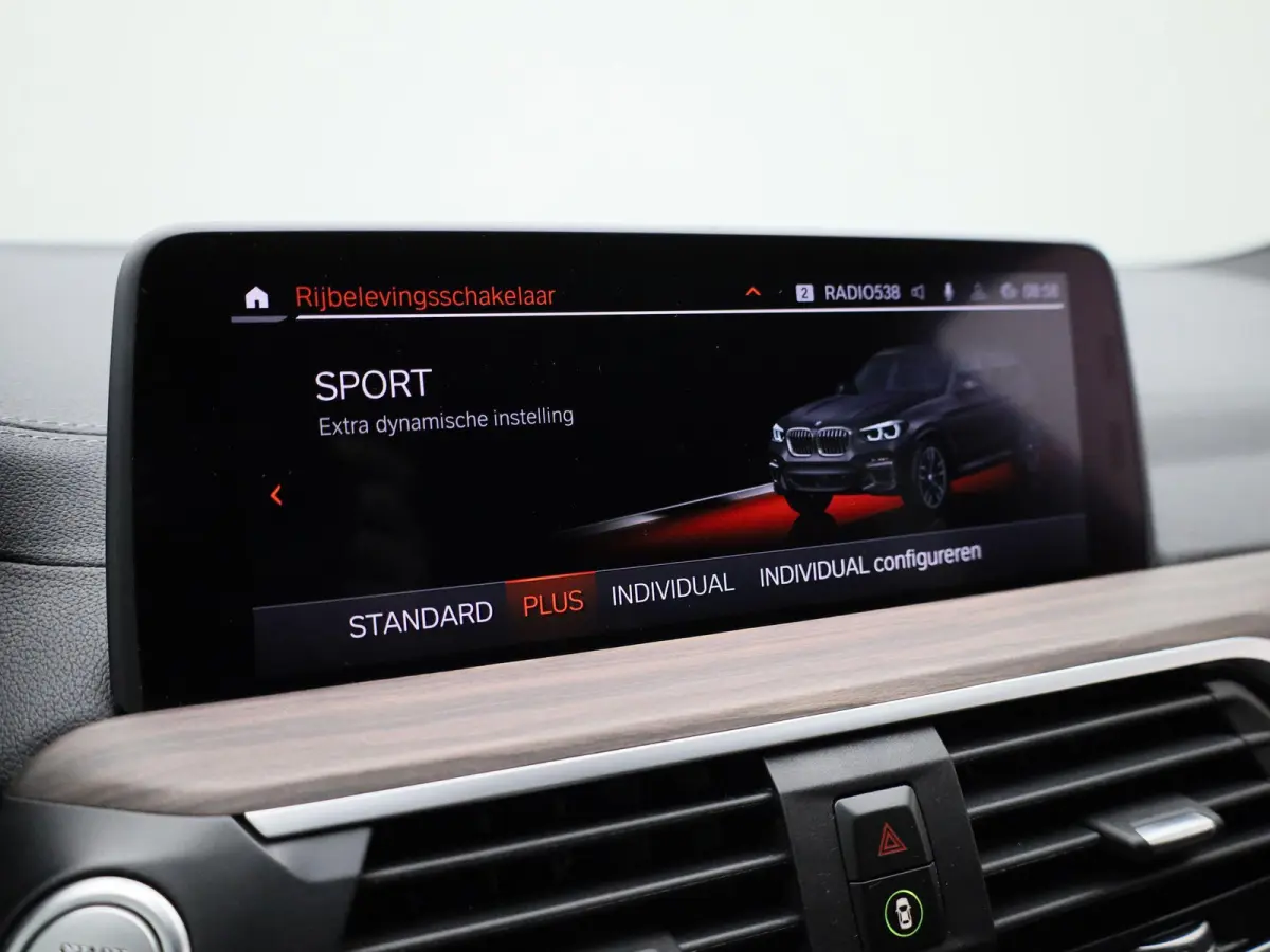 M40i xDrive Launch Edition High Executive