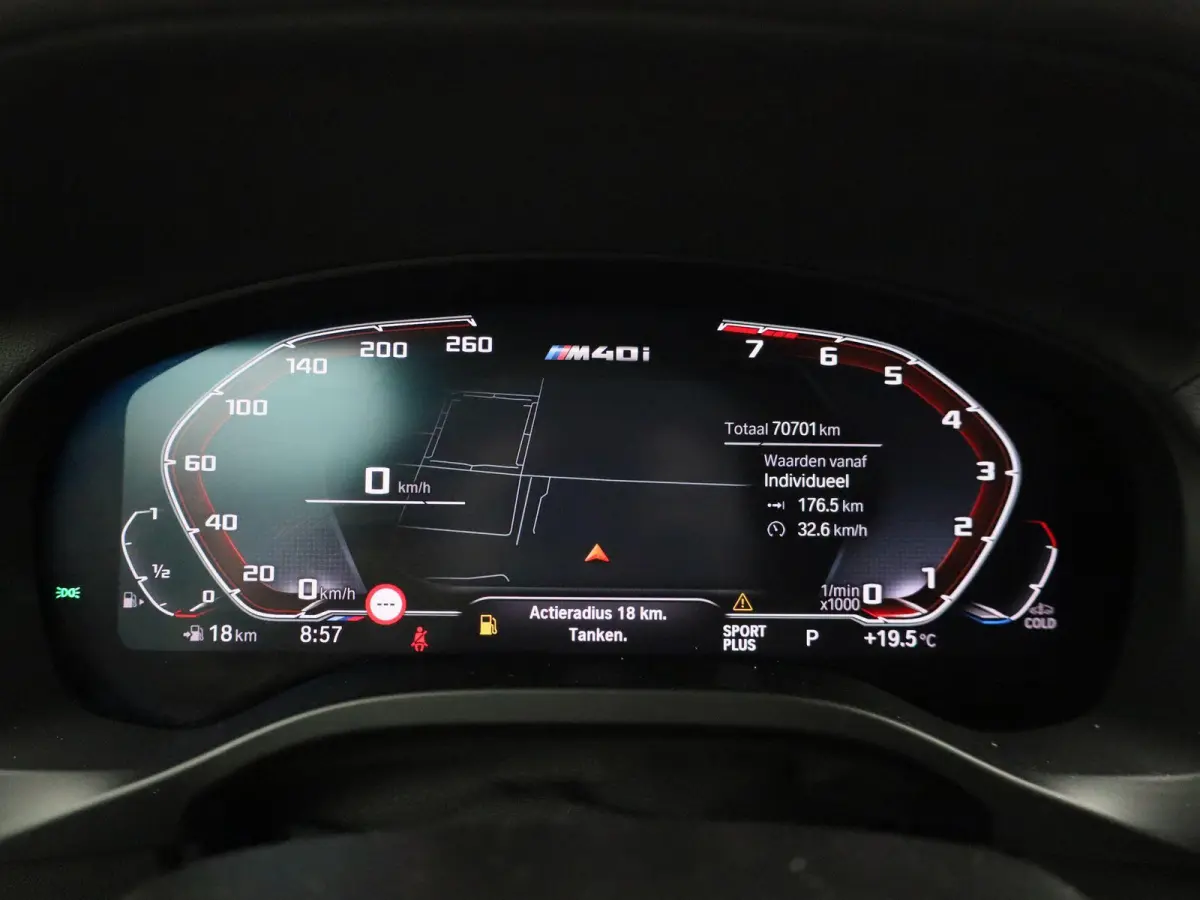 M40i xDrive Launch Edition High Executive