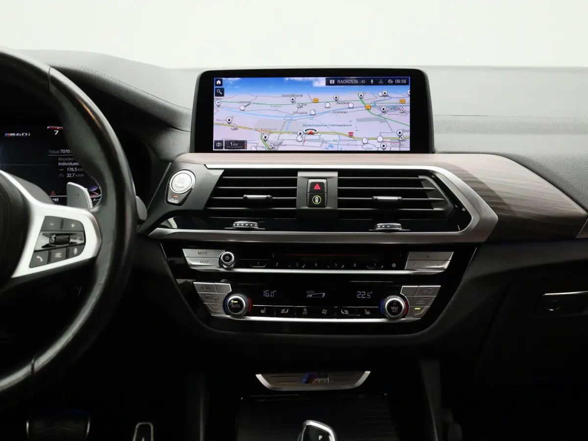 M40i xDrive Launch Edition High Executive