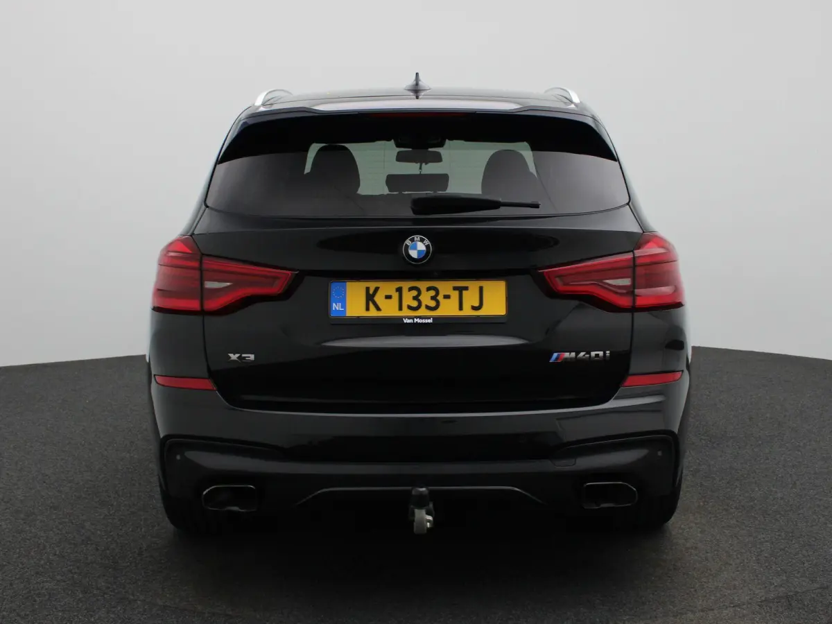 M40i xDrive Launch Edition High Executive