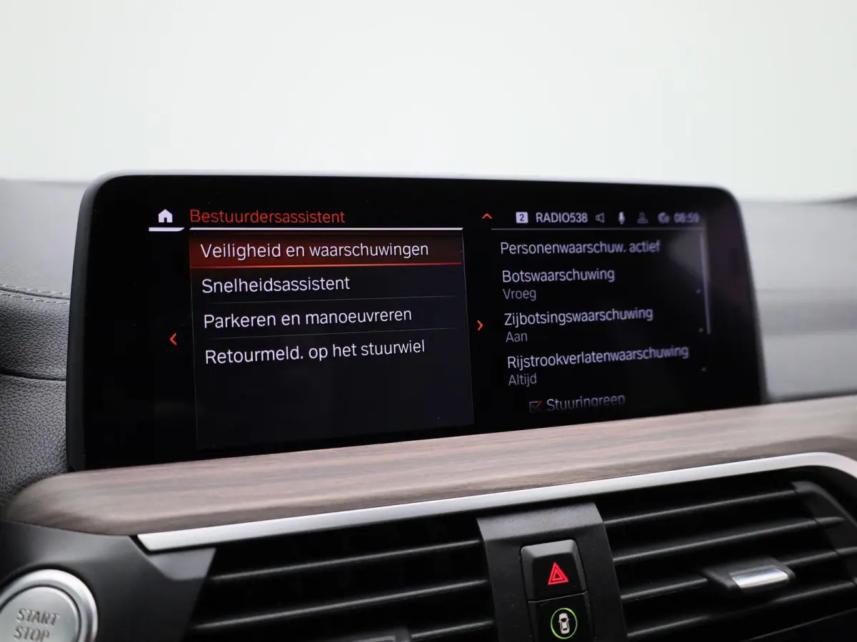 M40i xDrive Launch Edition High Executive