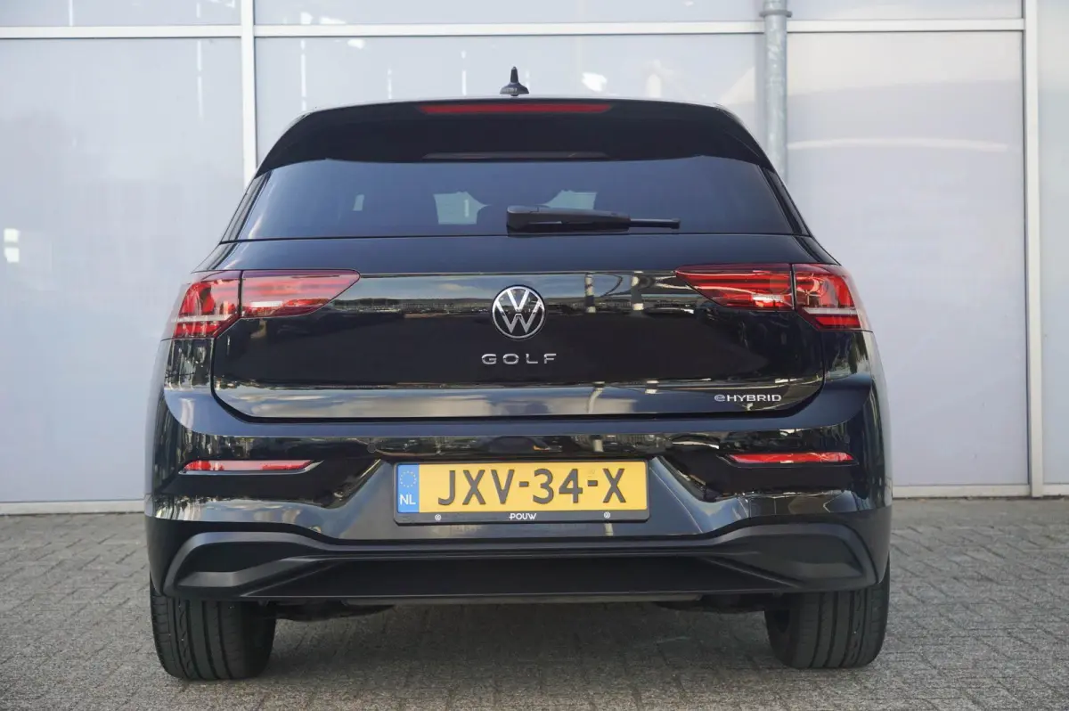 1.5 eHybrid 204pk Life Edition | SoH 100% | Trekhaak | Keyless | Achteruitrijcamera | Blind Spot Assist