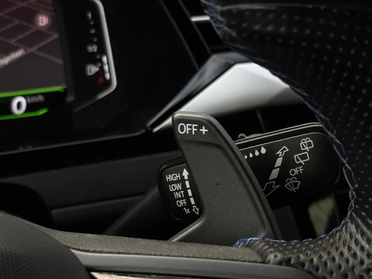 R 4Motion 2.0 TSI 320PK R-SPORT NAVI/LEDER/VIRTUAL