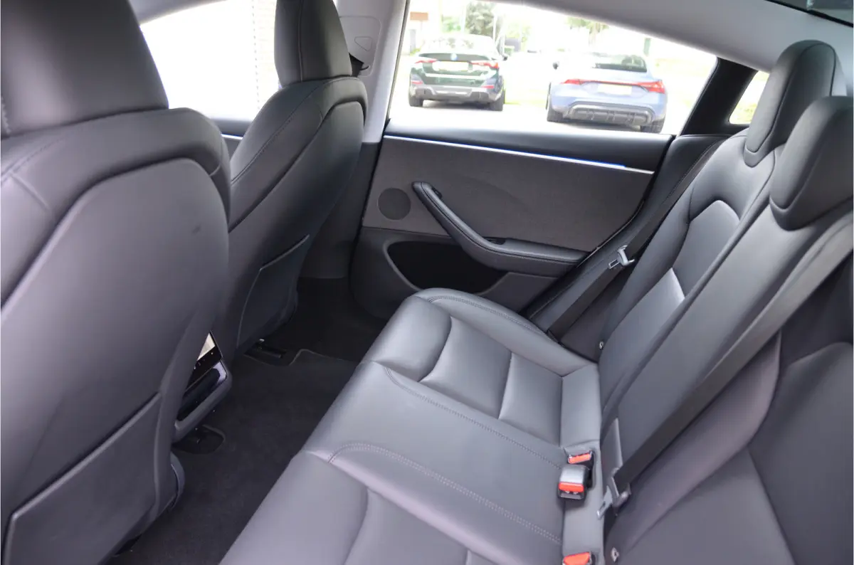RWD 60 kWh Premium, AutoPilot4.0