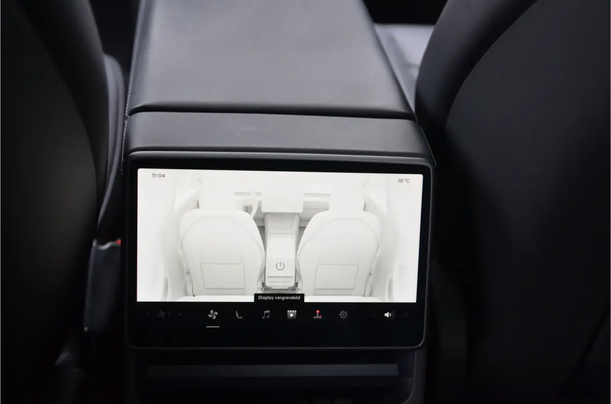 RWD 60 kWh Premium, AutoPilot4.0