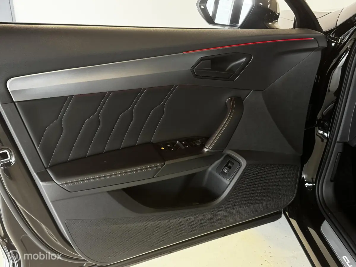 1.4 TSI e-Hybrid Essential | ACC | Camera | Keyless | 19” LM