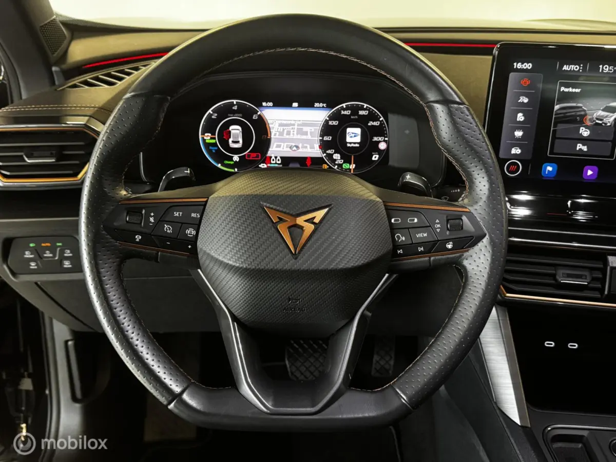 1.4 TSI e-Hybrid Essential | ACC | Camera | Keyless | 19” LM