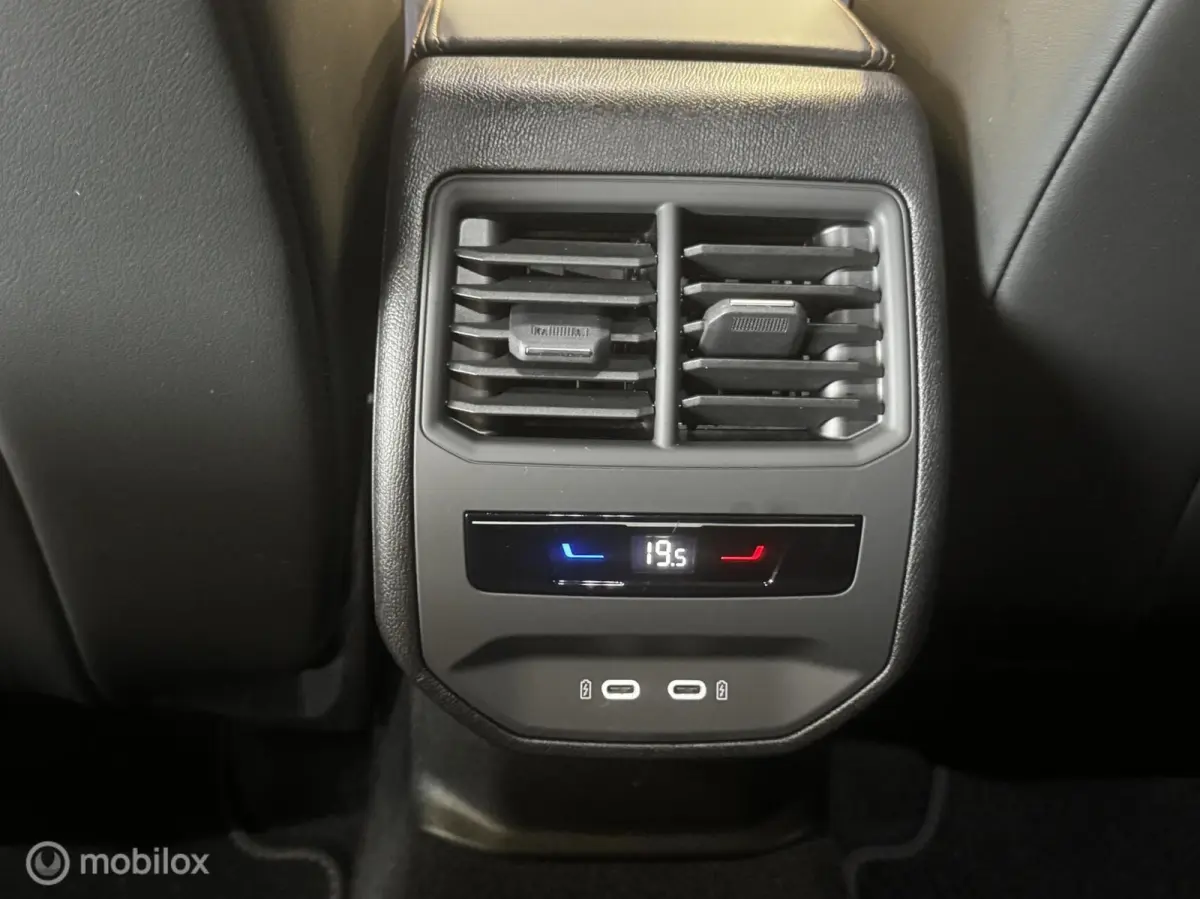 1.4 TSI e-Hybrid Essential | ACC | Camera | Keyless | 19” LM