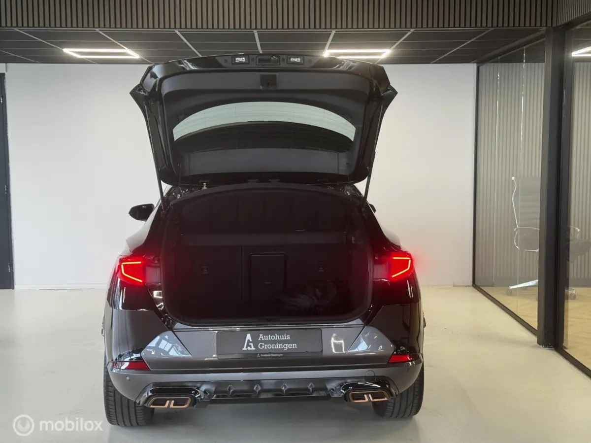 1.4 TSI e-Hybrid Essential | ACC | Camera | Keyless | 19” LM