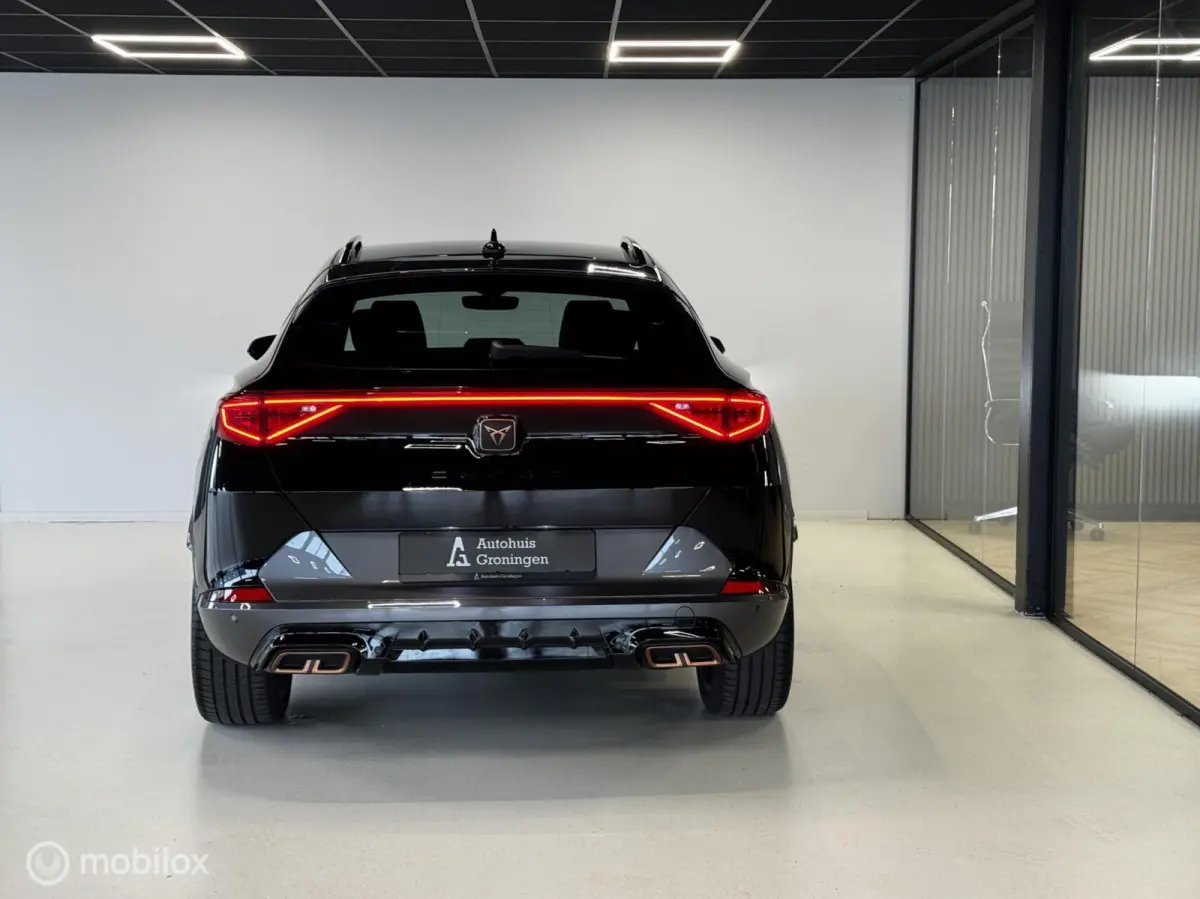 1.4 TSI e-Hybrid Essential | ACC | Camera | Keyless | 19” LM