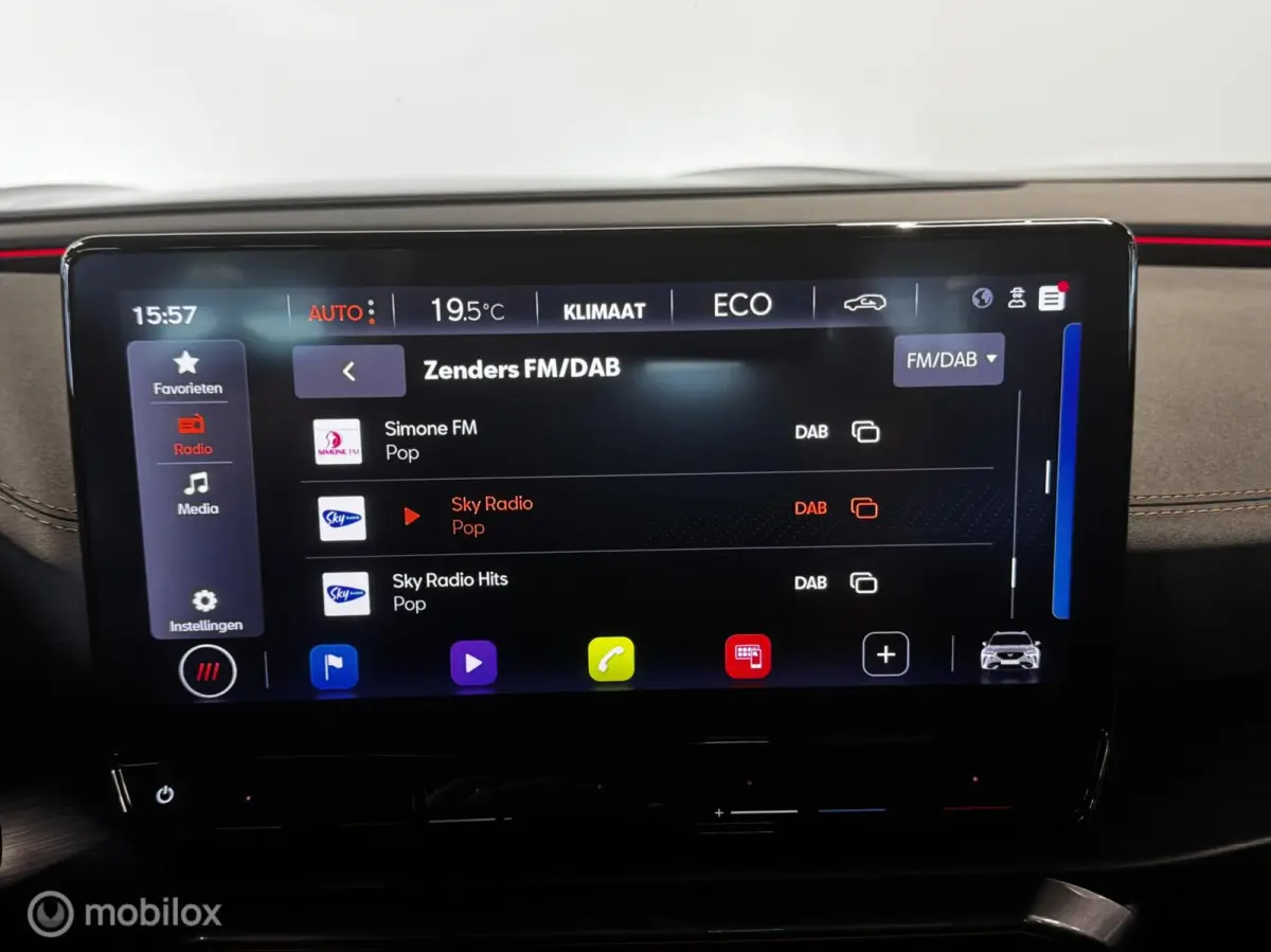 1.4 TSI e-Hybrid Essential | ACC | Camera | Keyless | 19” LM