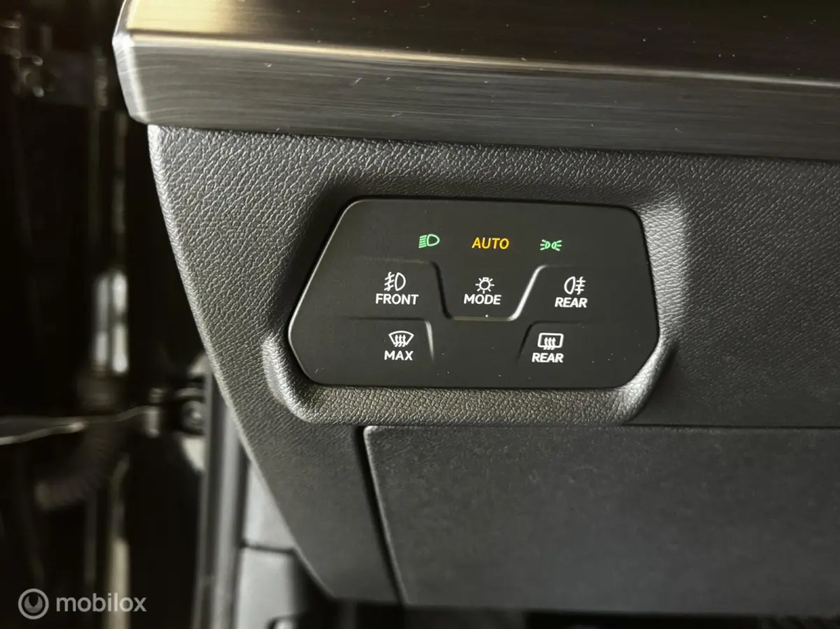 1.4 TSI e-Hybrid Essential | ACC | Camera | Keyless | 19” LM