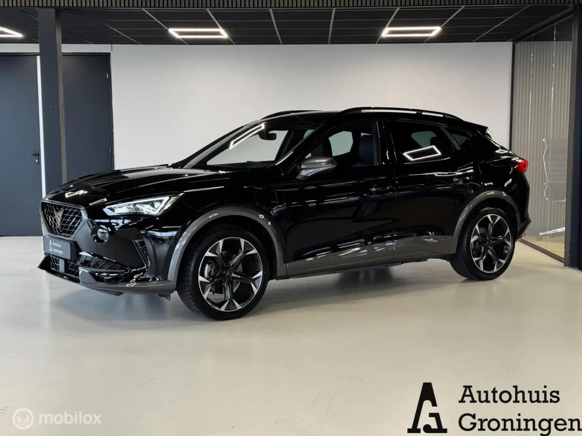 1.4 TSI e-Hybrid Essential | ACC | Camera | Keyless | 19” LM