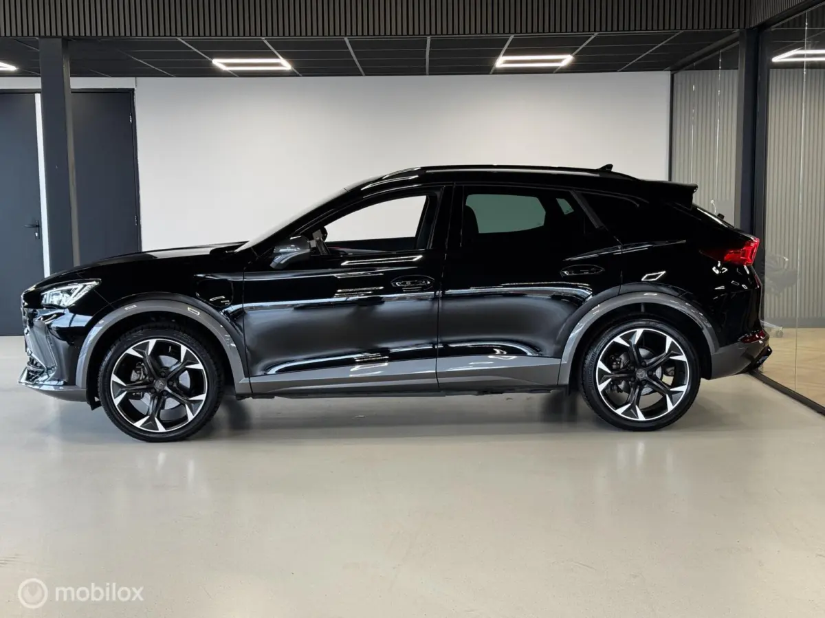 1.4 TSI e-Hybrid Essential | ACC | Camera | Keyless | 19” LM